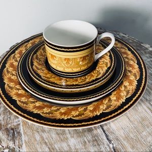 Victoria & Beale Renaissance place setting plates cup vintage